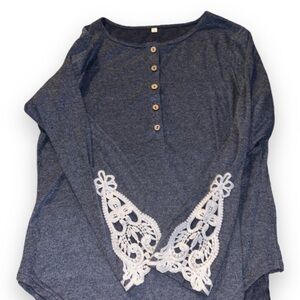 🦋3 for $15🦋 Button Front Long Sleeve